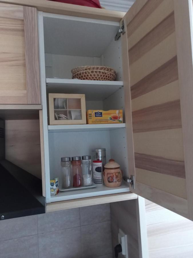 Апартаменты St. Benedek Apartmanlakas Мезёкёвешд Экстерьер фото